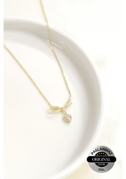 316L Çelik Zirkon Taşlı Düğüm Sallantı Beyaz Kalp Figür Kadın Kolye