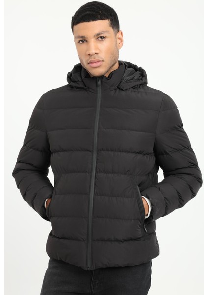 Siyah Slim Fit Şişme Kapüşonlu Erkek Mont