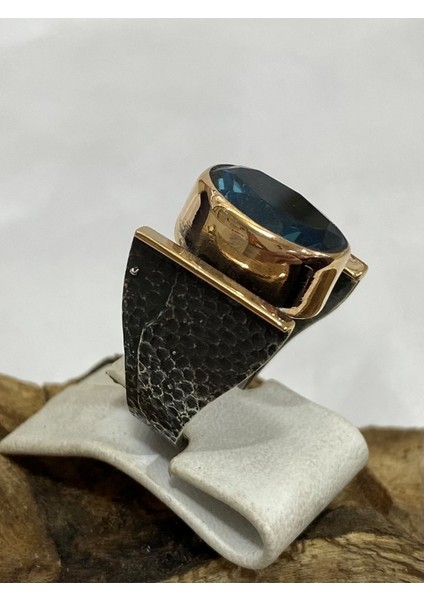 Mavi Taşlı Gümüş Kadın Yüzük