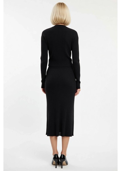 Kadın Alt Üst Ribanalı Örgü Crop Kazak ve Yırtmaç Detaylı Midi Etek Takımı Günlük Şıklık ve Modern indirimleri