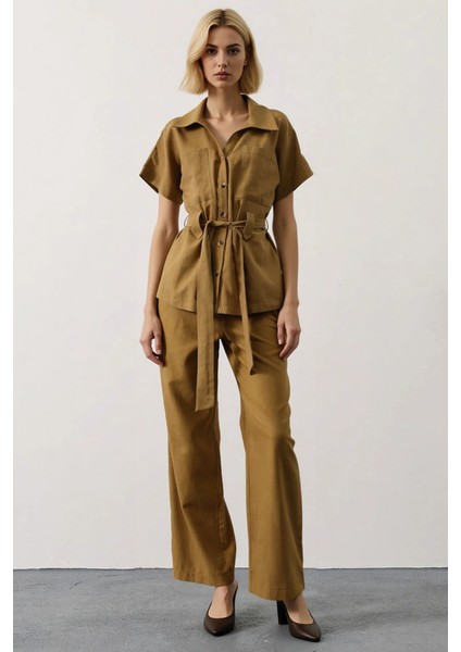 Kuşak Detaylı Kısa Kollu Gömlek ve Geniş Paça Pantolon Ikili Takım Kadın Alt Üst Günlük Şıklık Şık fırsatları