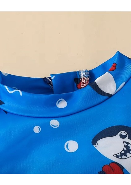Mavi Köpekbalığı Desenli Kısa Kollu Tulum Mayo – Fermuarlı, Esnek ve Rahat Bebek Swimwear modelleri