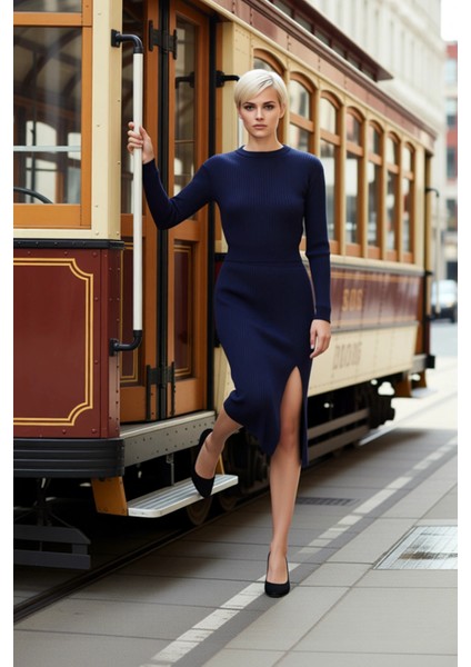 Kadın Alt Üst Ribanalı Örgü Crop Kazak ve Yırtmaç Detaylı Midi Etek Takımı Günlük Şıklık ve Modern modelleri