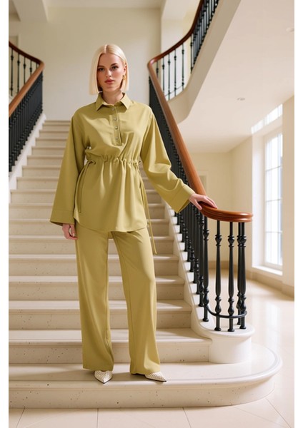 Kadın Alt Üst Bağcık Detaylı Belden Büzgülü Uzun Kollu Dokuma Gömlek ve Geniş Paça Pantolon Takımı