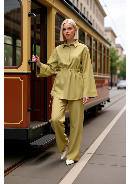 Kadın Alt Üst Bağcık Detaylı Belden Büzgülü Uzun Kollu Dokuma Gömlek ve Geniş Paça Pantolon Takımı modelleri