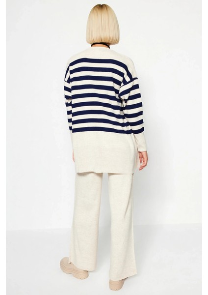 Şık Düğme Detaylı Jakar Çizgili Hırka ve Rahat Düz Paça Triko Pantolon Kadın Alt Üst Alt Üst Takımı indirimleri