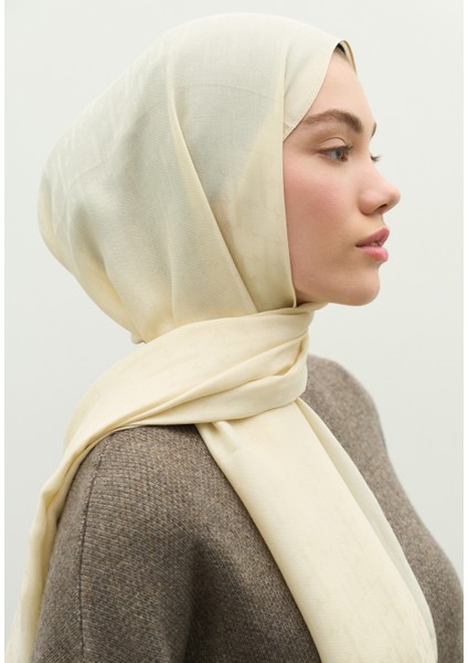 Monogram Pamuk Floş Jakarlı Şal Tereyağı fırsatları