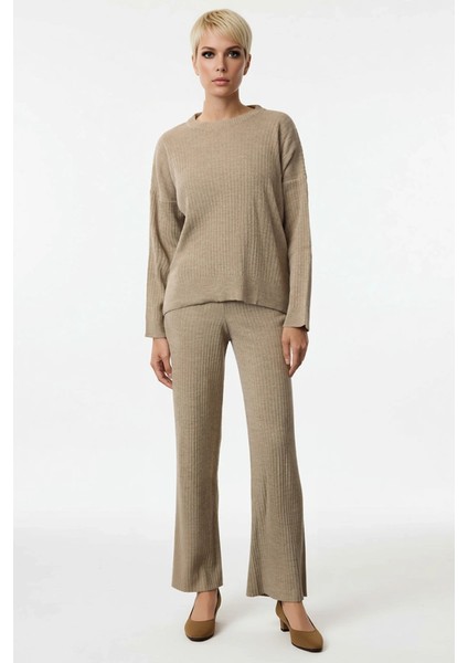 Kadın Alt Üst Fitilli Triko Takım Bisiklet Yaka Düşük Kol Fonksiyonel Dayanıklı Kaliteli Konforlu fırsatları