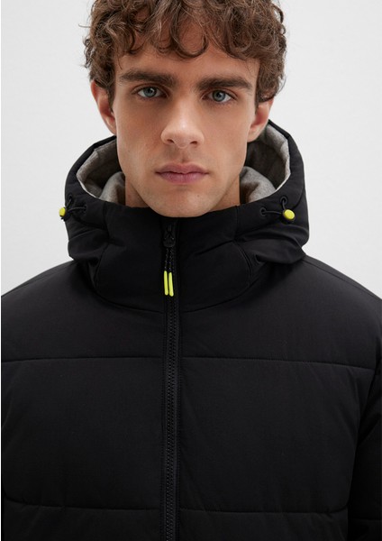 Kapüşonlu Siyah Şişme Mont 0110211-900