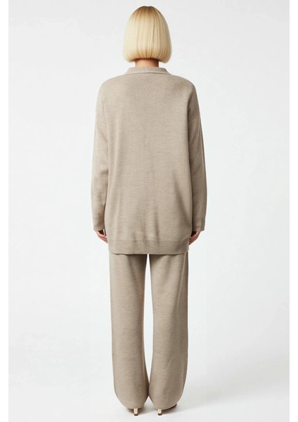 Kadın Alt Üst Düğmeli V Yaka Triko Hırka Pantolon Takımı Düşük Kol Geniş Paça Rahat Kesim Kaliteli indirimleri