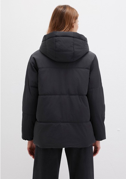 Su İtici Kapüşonlu Siyah Şişme Mont 1110445-900
