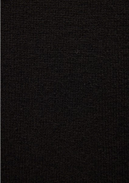 Boğazlı Siyah Kazak 0710196-900