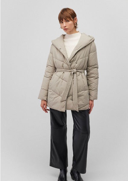 Kapüşonlu Bej Şişme Mont 1110045-70154