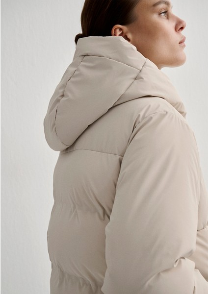 Kapüşonlu Bej Şişme Mont 1110487-70136