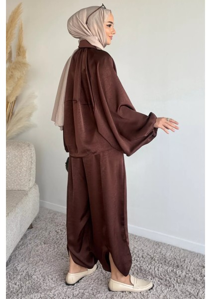 Gülseli Tesettür Yarasa Kol Saten Ceket Bel Lastikli Pantolon Ikili Takım P-00019480 indirimleri