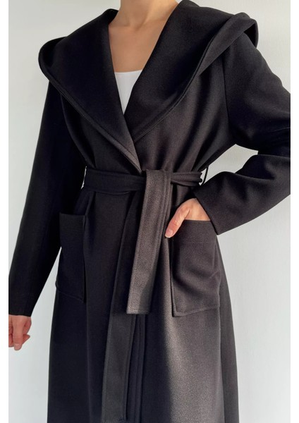 Kadın Bel Kuşaklı Iç Astarlı Kapüşonlu Kaban P-00019493 modelleri