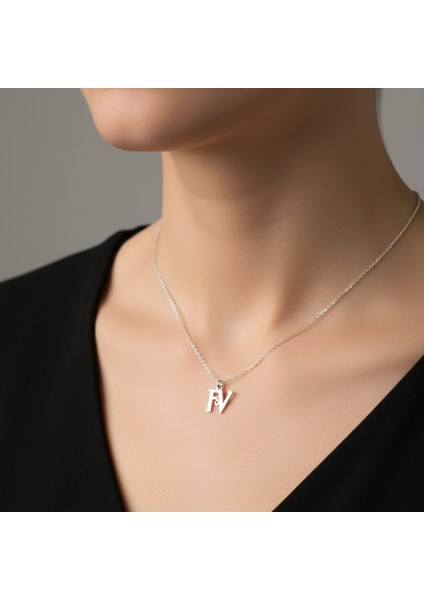925 Ayar Gümüş Kolye F&v SM11537