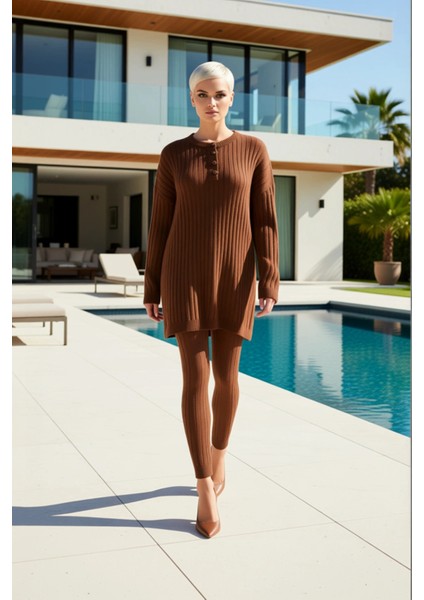 Kadın Alt Üst Geniş Kalıp Fitilli Triko Üst Alt Takım Rahat Kesim Uzun Kollu Henley Yaka Pantolonlu fiyatları