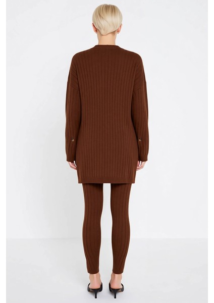 Kadın Alt Üst Geniş Kalıp Fitilli Triko Üst Alt Takım Rahat Kesim Uzun Kollu Henley Yaka Pantolonlu indirimleri