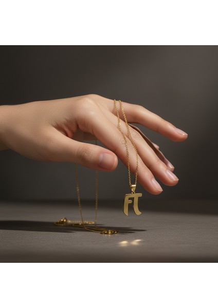 8 Ayar Altın Kolye Ucu F&t GM11521 0.5 gr fiyatları