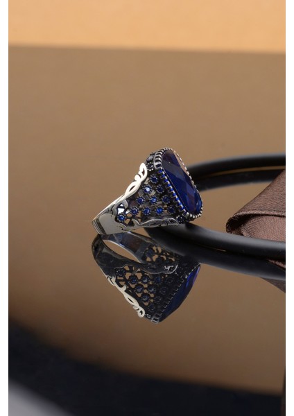 Mavi Zirkon Taşlı Yanları Zirkon Işlemeli 925 Ayar Gümüş Erkek Yüzük fiyatları