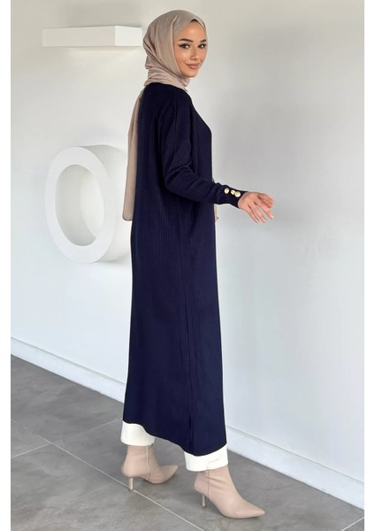 Gold Düğmeli Kendinden Çizgi Desenli Tesettür Triko Hırka P-00018361 modelleri