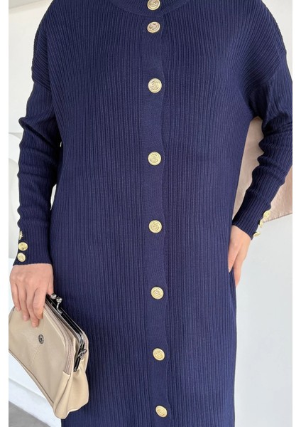 Gold Düğmeli Kendinden Çizgi Desenli Tesettür Triko Hırka P-00018361 indirimleri