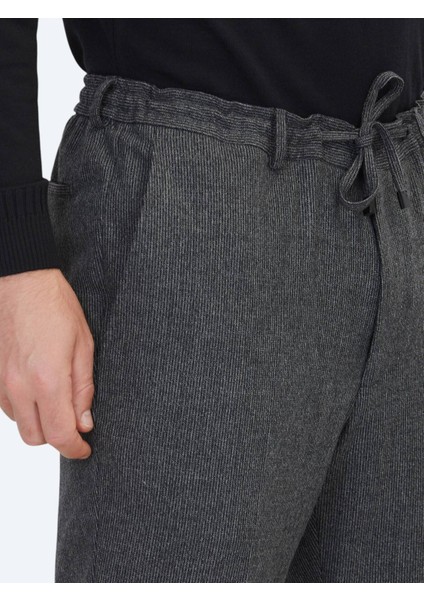 Antrasit Düz Comfort Fit Yün Karışımlı Takım Elbise