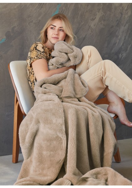 Deluxe Wellsoft Tv Battaniyesi Bej Tek Kişilik Battaniye 150X200 cm