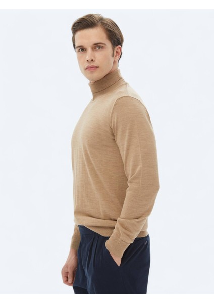Deve Tüyü Tam Balıkçı Yaka Düz Örgü Yün Karışımlı Triko Kazak