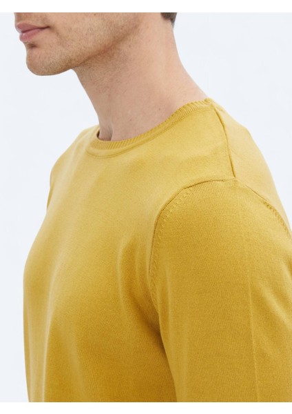 Sarı Bisiklet Yaka Düz Örgü Pamuk Karışımlı Triko Kazak