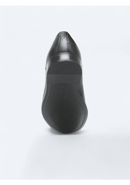 Siyah Deri Klasik Ayakkabı