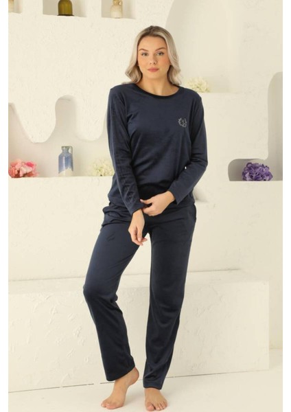 Kadife Kadın Pijama Takımı - Ithal Kadife Lacivert Nakışlı Cepli 2598UK modelleri