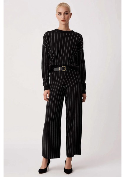 Kadın Alt Üst Triko Çizgili Oversize Kazak Pantolon Takımı Günlük Şıklık ve Bir Arada Sunuyor Spor fırsatları
