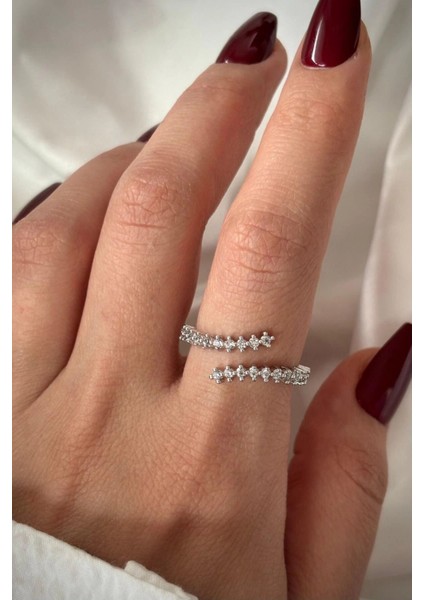 Yeni Sezon Su Yolu Tasarım Yarum Tur Zirkon Taşlı Kadın Yüzük Gümüş fiyatları