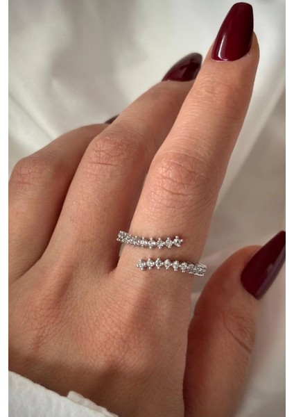 Yeni Sezon Su Yolu Tasarım Yarum Tur Zirkon Taşlı Kadın Yüzük Gümüş modelleri