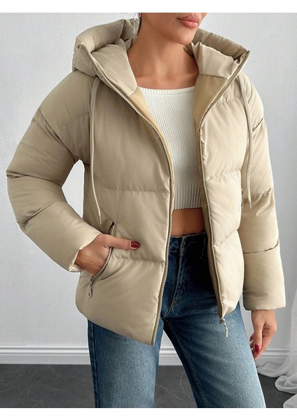 Kadın Kapüşonlu Şişme Mont