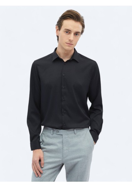 Siyah Düz Regular Fit Dokuma Casual Gömlek