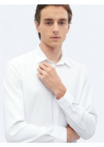 Beyaz Düz Regular Fit Dokuma Casual Gömlek