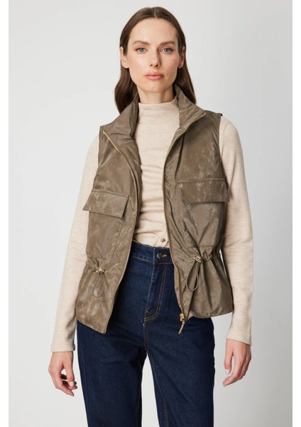 Dik Yaka Beli Lastikli Yelek 60998 modelleri