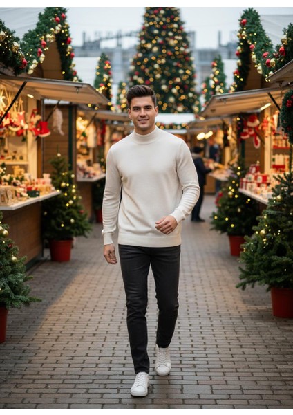 Erkek Ince Yarım Balıkçı Yaka Triko Kazak