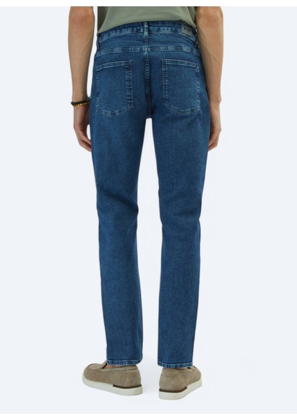 Orta Mavi Slim Fit Çevre Dostu Denim Pamuk Karışımlı Pantolon
