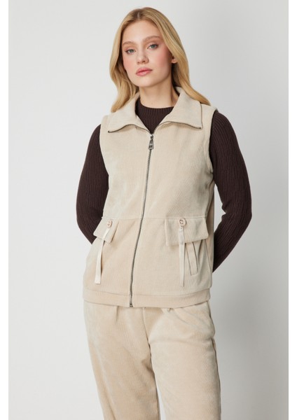 Dik Yaka Fermuarlı Yelek 66920-26K fiyatları