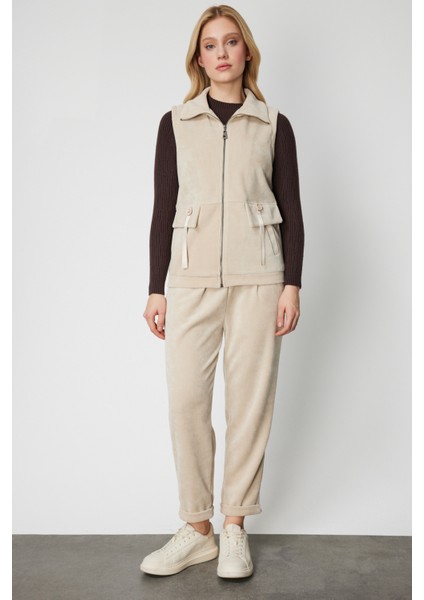 Dik Yaka Fermuarlı Yelek 66920-26K fırsatları