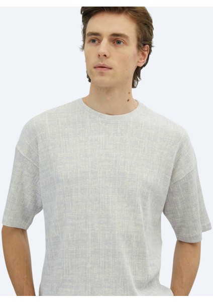 Lila Baskılı Bisiklet Yaka Pamuk Karışımlı T-Shirt fırsatları