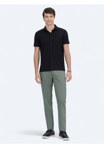 Siyah Düz Regular Fit Casual Gömlek