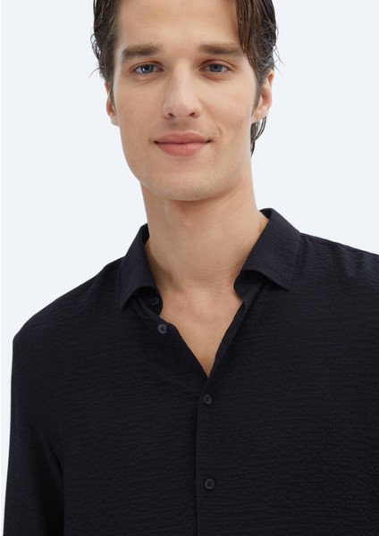 Siyah Regular Fit Dokuma Klasik Gömlek