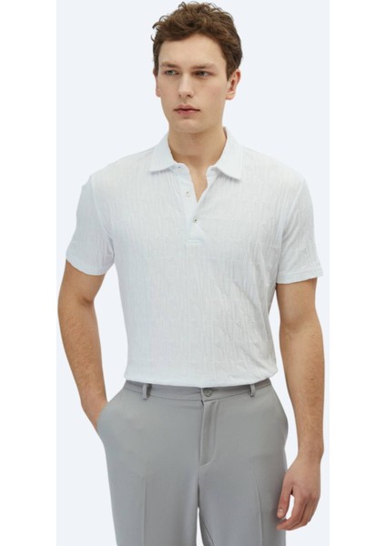 Beyaz Desenli Polo Yaka %100 Pamuk T-Shirt