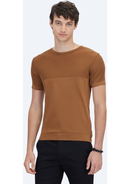 Kahverengi Bisiklet Yaka Desenli Triko