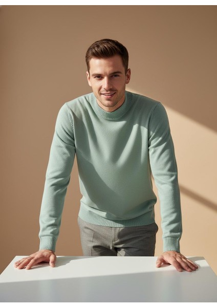 Erkek Ince Yarım Balıkçı Yaka Triko Kazak